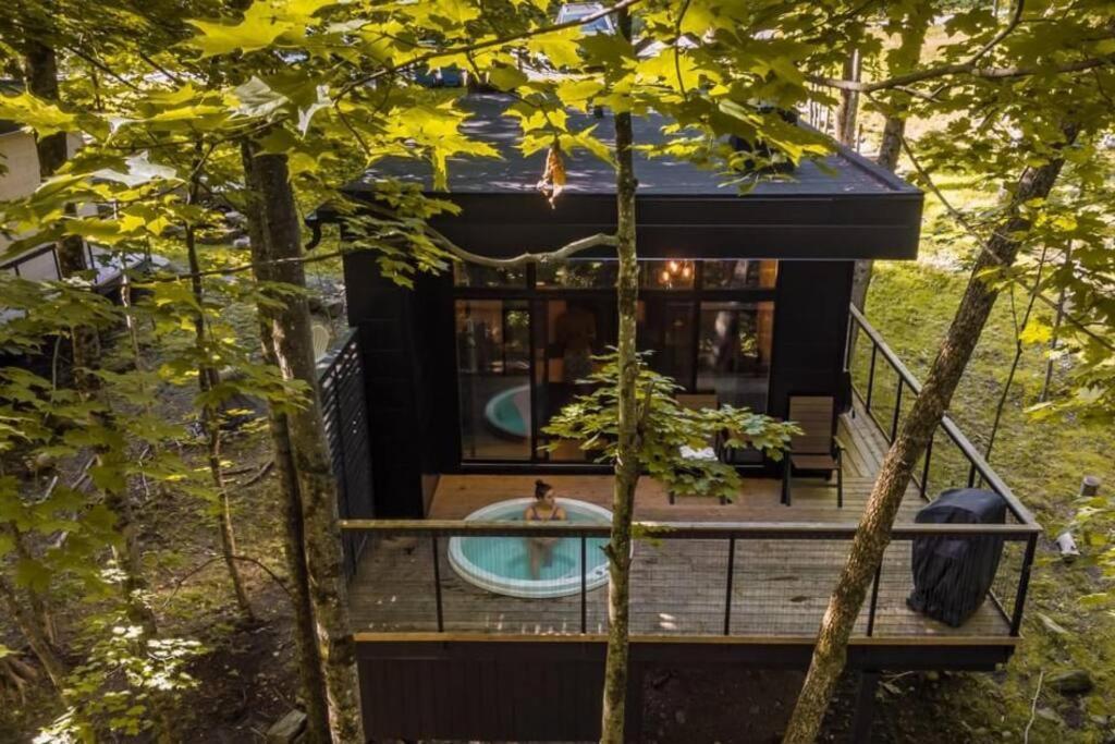 Cabin Sutton 252 - En Harmonie Avec La Nature! 빌라 외부 사진